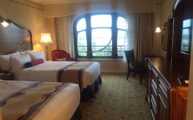 Shanghai Disneyland Hotel 