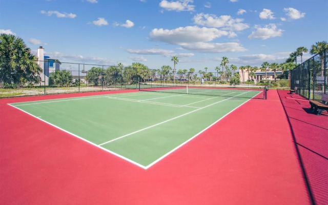 Oceanfront 3BR Condo: Gated, Breathtaking View