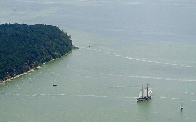 Apartment in Neuendorf Near Achterwasser