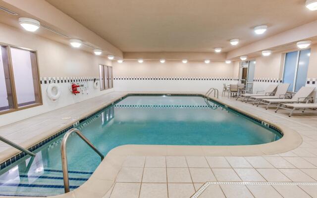 Holiday Inn Express Hotel & Suites Bethlehem by IHG