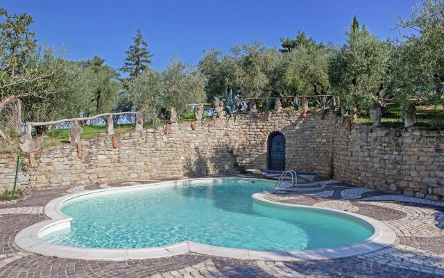 Belvilla by OYO Apartment With Swimming Pool