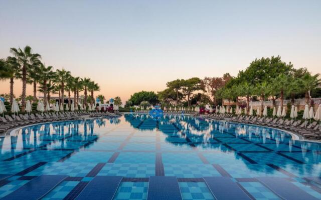 Rubi Platinum Spa Resort & Suites - All Inclusive