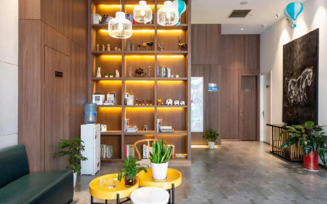 Jinjiang Inn Select Nanjing Getang Subwa Station Meilijian Square