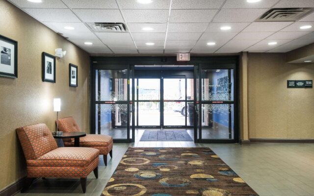 Hampton Inn Ft. Chiswell-Max Meadows