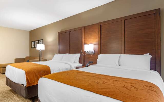 Comfort Suites