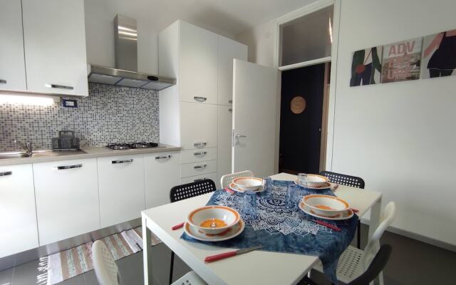 Panay Apartment City Home Holiday