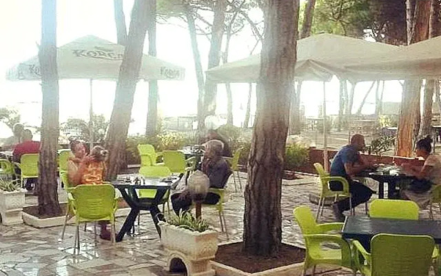 Hotel Ylberi
