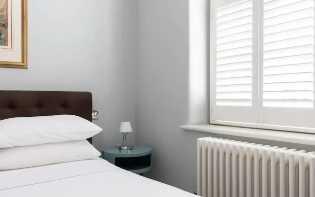 Drury Lane II by Onefinestay