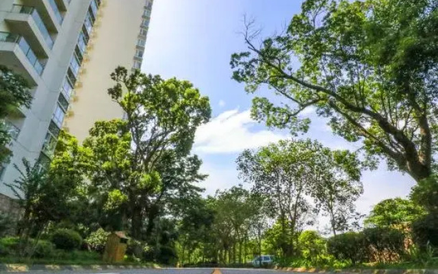 Huidong Xunliaowan Fengchidao Jinghan Apartment