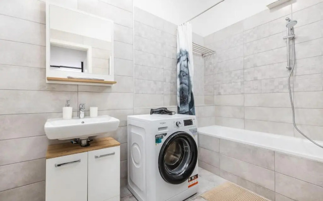 Brand new 1BR with Balcony