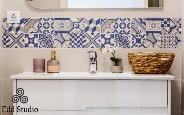 Edd Studio Onix Blue Mamaia Nord