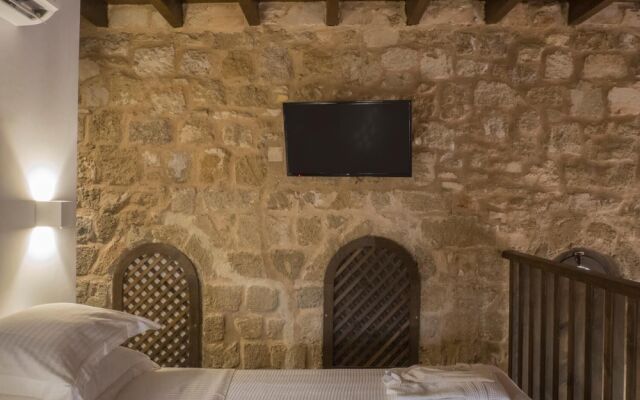 Trinity Boutique Hotel