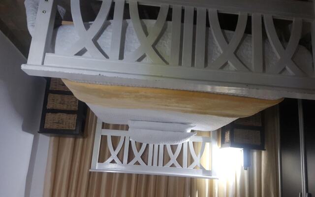 Patzerella's Cozy Nest