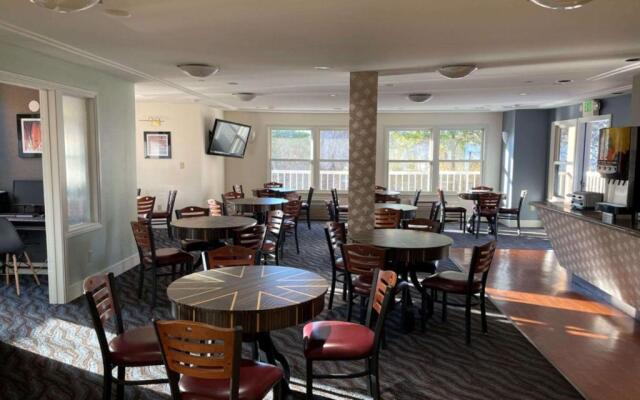 SureStay Plus Hotel by Best Western Mountain View