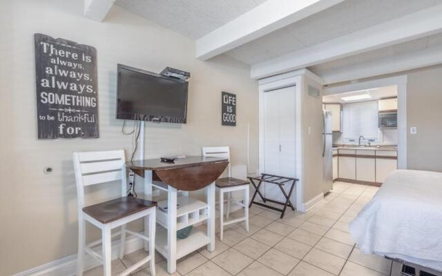 The Waterway by Carolina Retreats