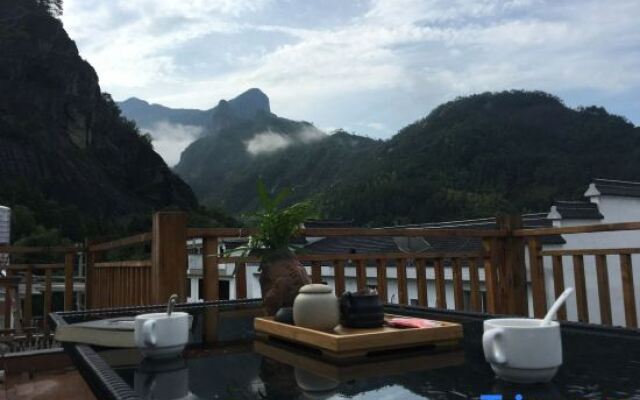 Xianju County, this evening, Hexi Inn