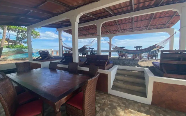SOLID Surf Hostel