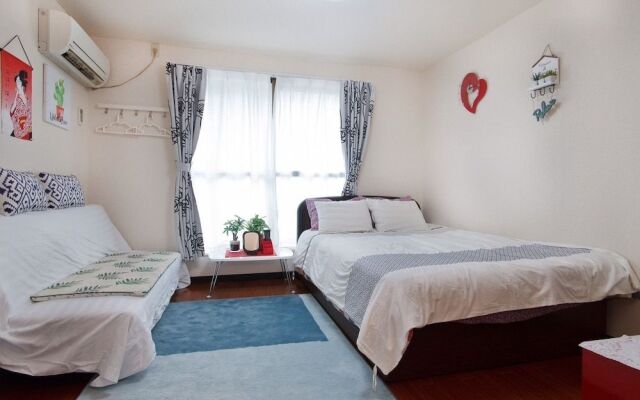 Young Minbak Osaka Guest House