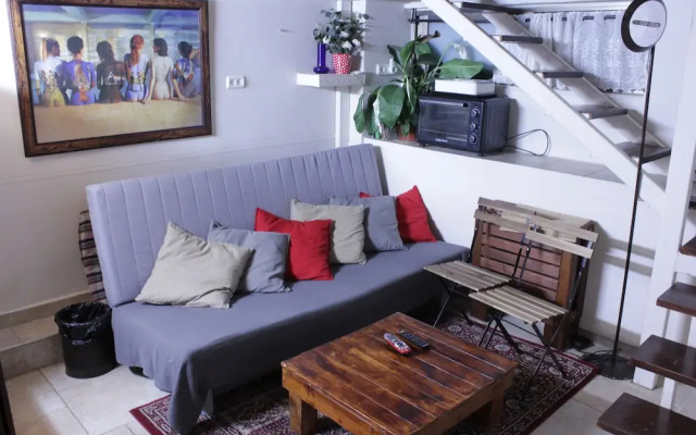 Ahuzat Shaul - Apartment