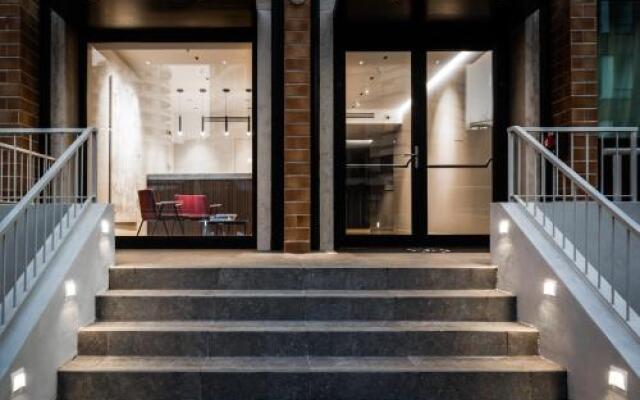 Co99 Art Building Residence