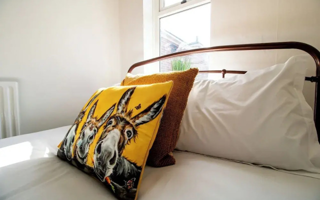 Stylish 3-bed Flat in South Shields