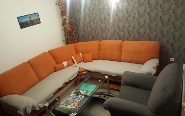 Apartmány u tenisového kurtu