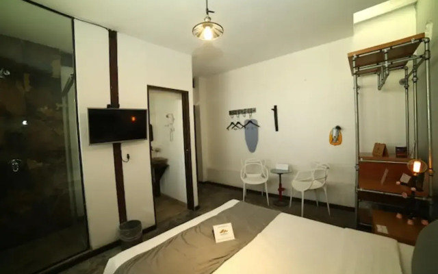 OYO Casa Anzures Mexico City