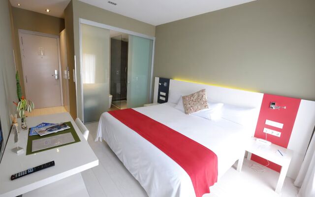 Magno Suites