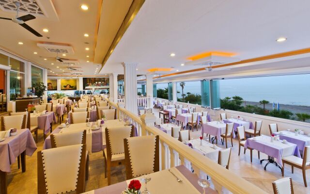 Flora Garden Beach Hotel