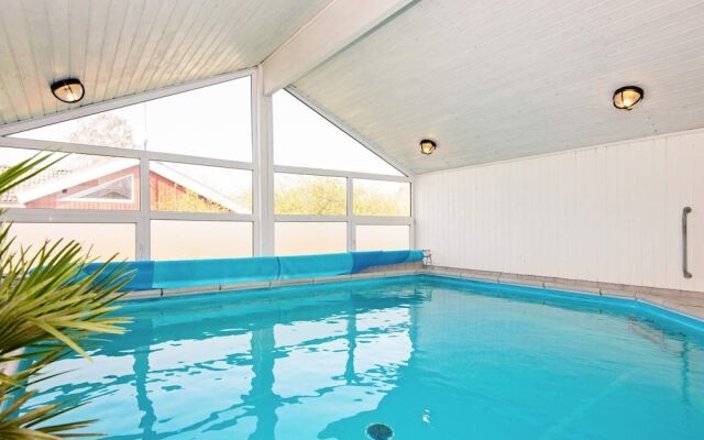 6 Person Holiday Home in Ebeltoft