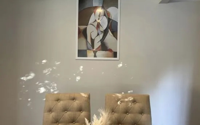 Remuera Spacious Holiday Home