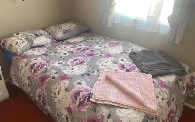 2 Bedroom two Bathroom Sunset Lodge Heachambeach