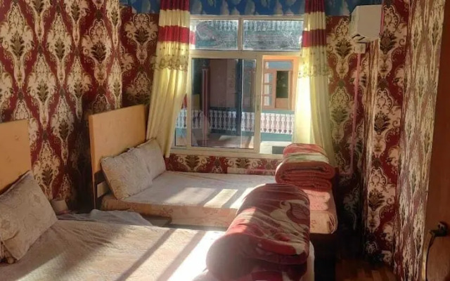 SS Hotel Kings & Lodge Charikot Dolakha