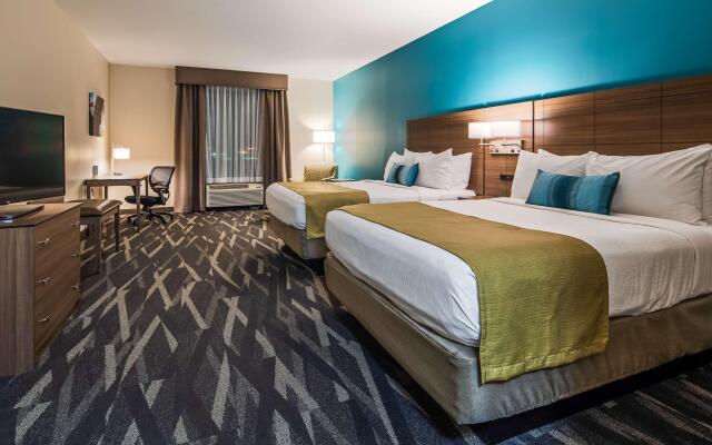 Best Western Plus Hobby Airport Inn & Suites