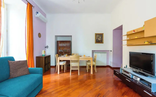 Montesanto Apartment by Wonderful ltaly