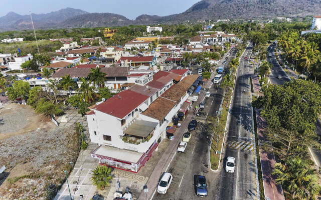 Hotel Suites Ixtapa Plaza