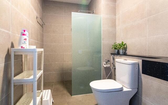 Central Georgetown Condo 3BR by ALV Suites, B25-5