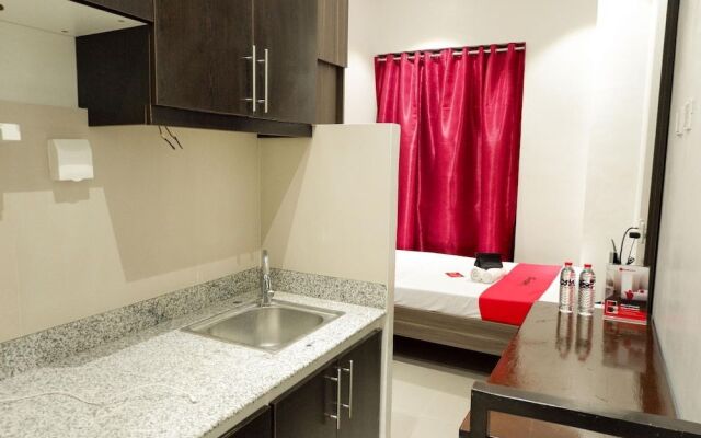Reddoorz Plus @ La Guardia Lahug