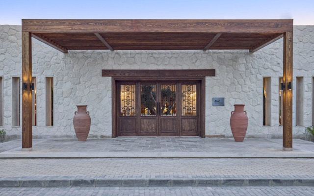 JAZ Almaza BLU, Almaza Bay