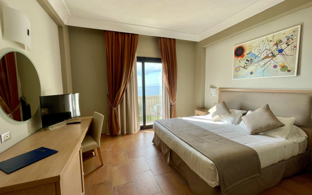 Mahara Hotel & Wellness