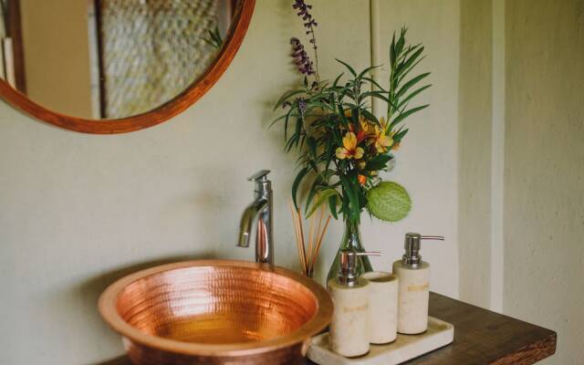 Alam Caldera Camp & Resto