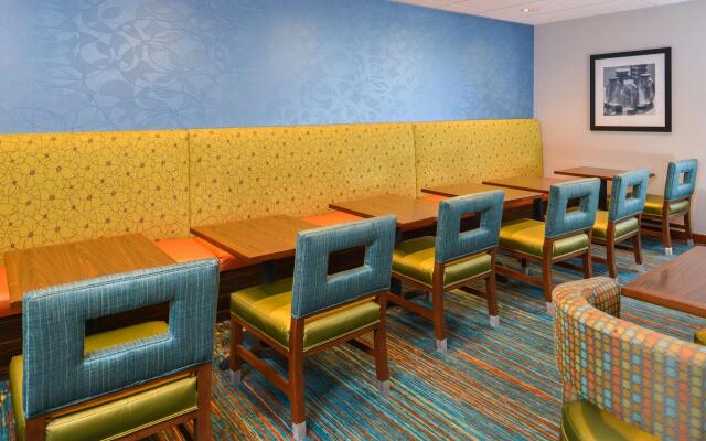 Hampton Inn Seattle-Airport