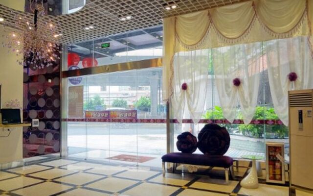 V8 Hotel Xi Cun Branch