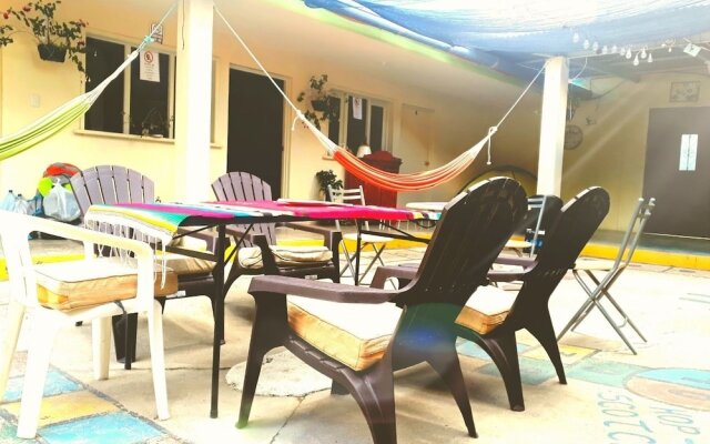 Abu Hotel - Hostel