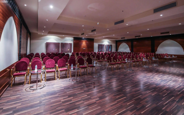 Jasmine Palace Resort & Spa