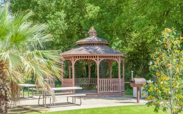 Days Inn by Wyndham Centerville