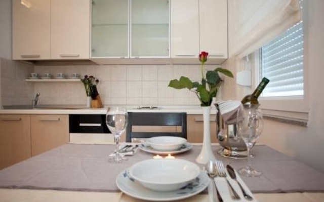 Apartments Summer Residence Maja 2