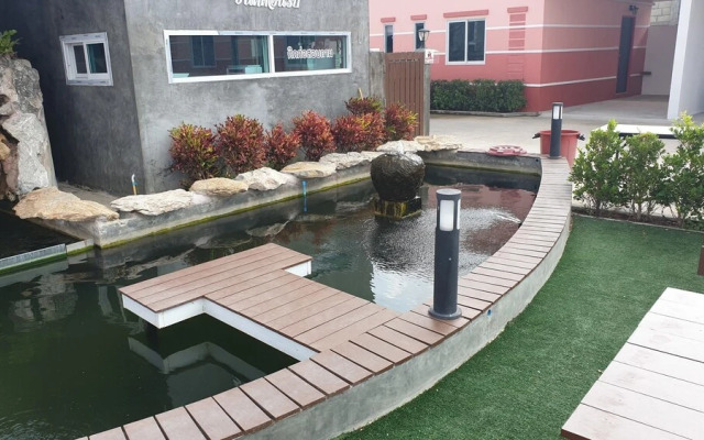 OYO 683 Baan Lo Samphao