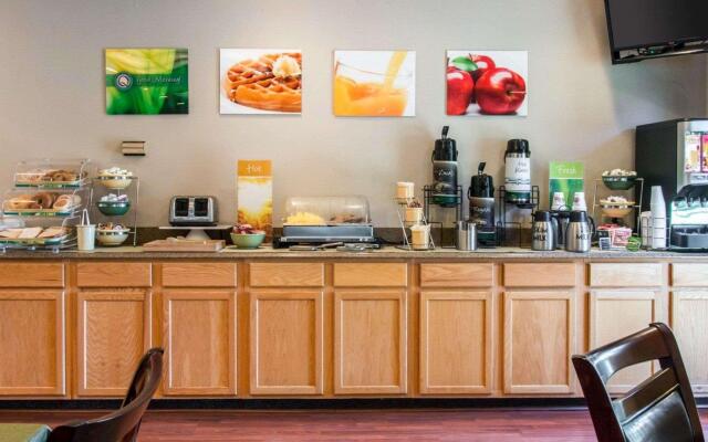 Quality Inn & Suites Escanaba North