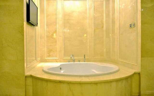 Venice Theme Hotel